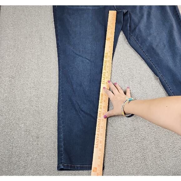 A.N.A Jegging Women 22W Blue Mid-Rise Stretch Denim Pants Plus Size Pull-On - Picture 7 of 10